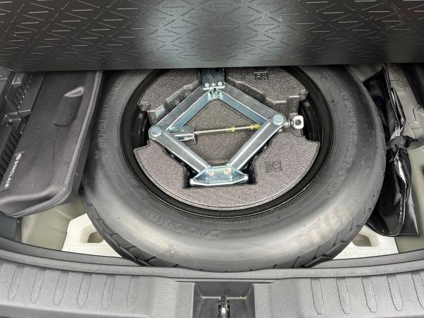Toyota RAV4 Photo autoimg-020368a5731c3bc99d3d41f31179b16bae4f165a.jpg