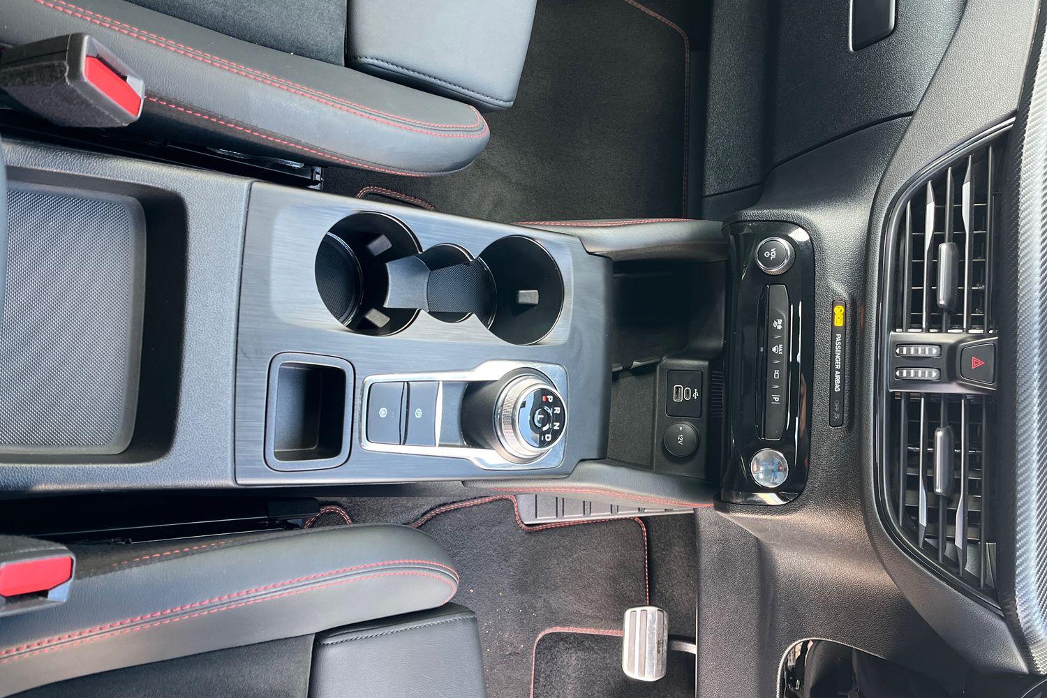 Ford Kuga Photo 31