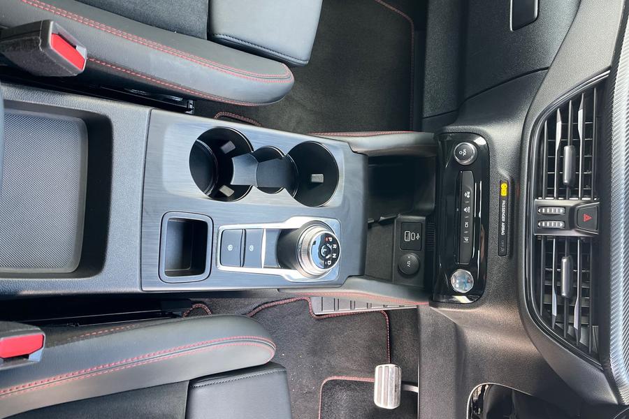 Ford Kuga Photo autoimg-0203e92818baec49120609ecc74cdbe19163a008.jpg