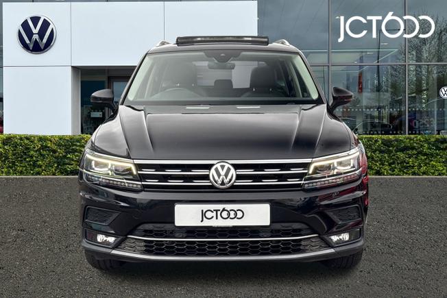 VOLKSWAGEN Tiguan Photo 8