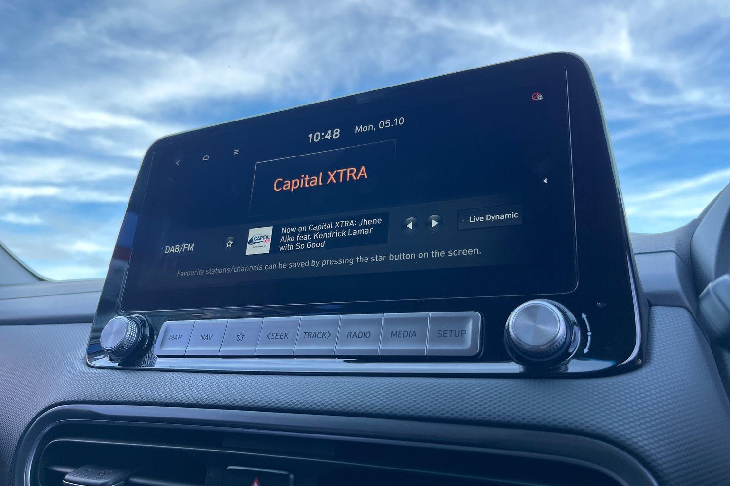 Hyundai KONA Photo 24