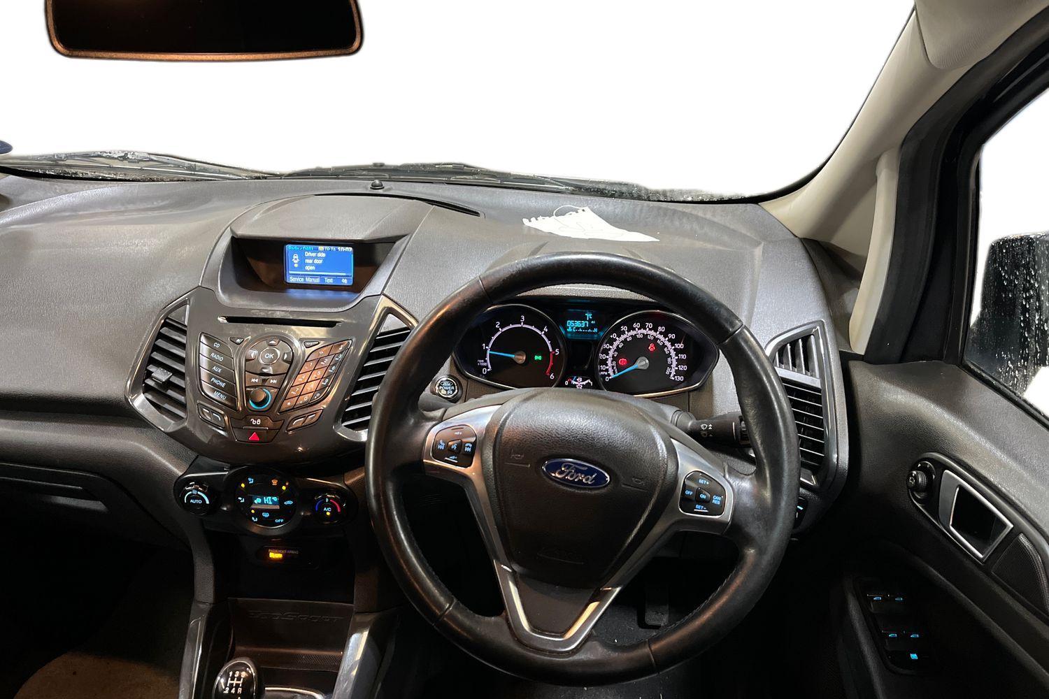Ford ECOSPORT Photo 10