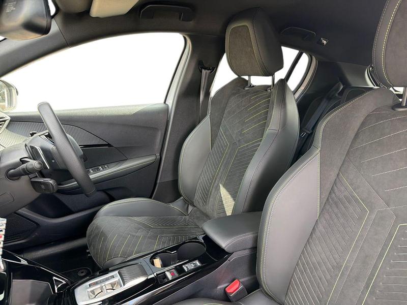 Used Peugeot 208 KM75HHS 17
