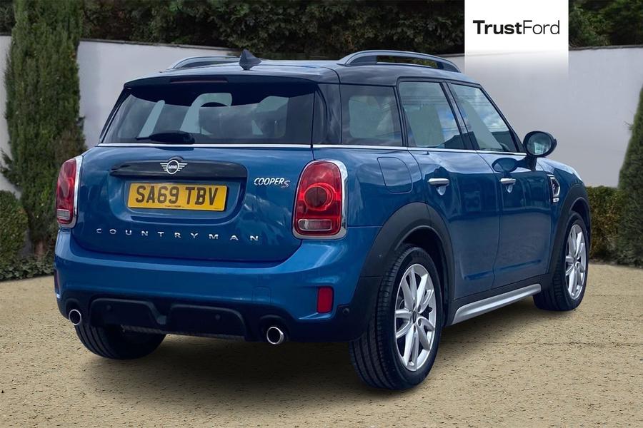 MINI Countryman Photo autoimg-0215d6aaabf6b0cdafa1eb1aacd82b1c5b36751e.jpg