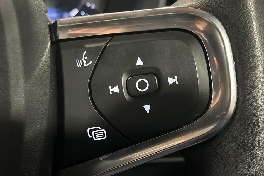 Volvo XC40 Photo autoimg-021890d03474b4c7a5a42ed1aba031d7c3e61668.jpg
