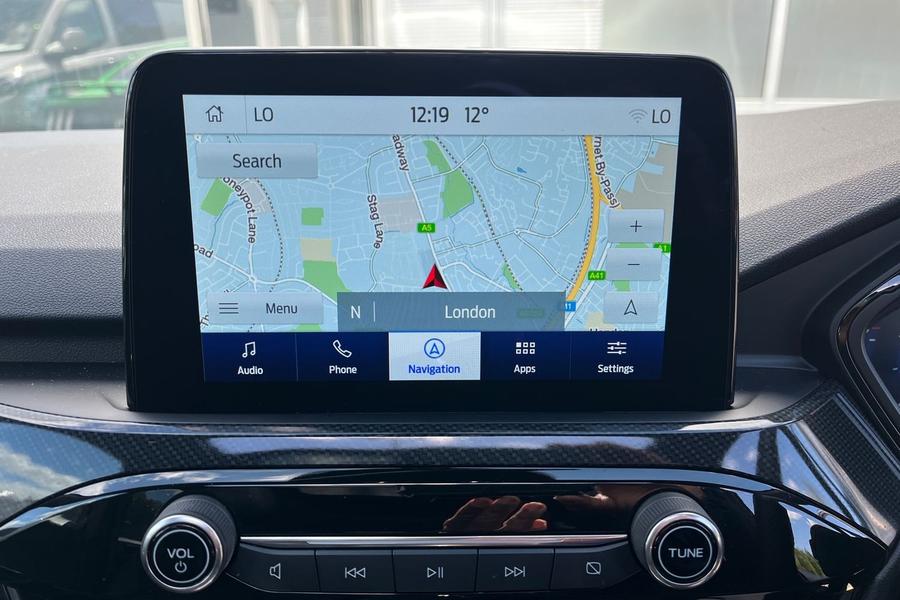 Ford Kuga Photo autoimg-0219a627c8a52a01d18e6adcdcc71bdae8f7e541.jpg
