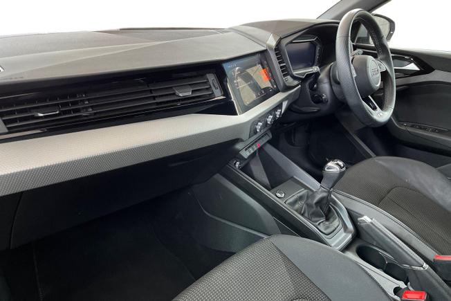 AUDI A1 Photo 2