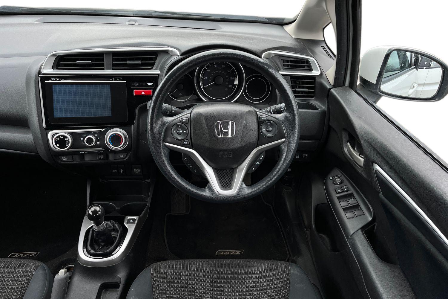 Honda Jazz Photo 10