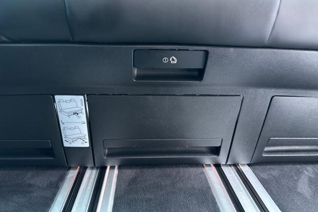 VOLKSWAGEN Caravelle Photo 46