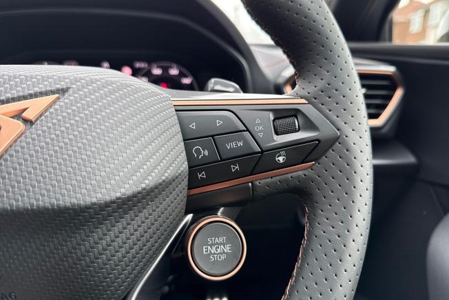 CUPRA Leon Photo 18