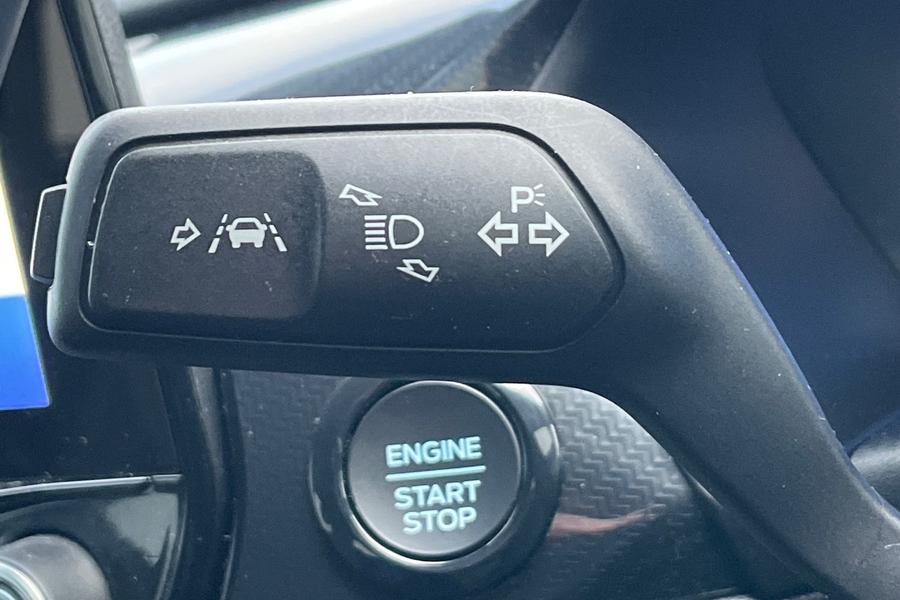 Ford PUMA Photo autoimg-023acead17ff7c4ee3284f0719c001290b31791d.jpg