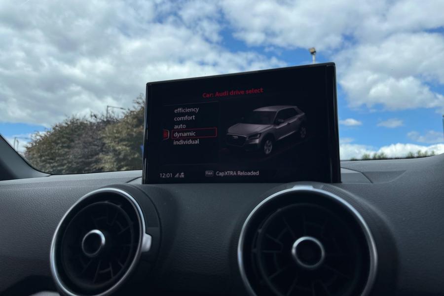 Audi Q2 Photo autoimg-023b3c47089c7c9ee5b991703fbcf8a448321daf.jpg