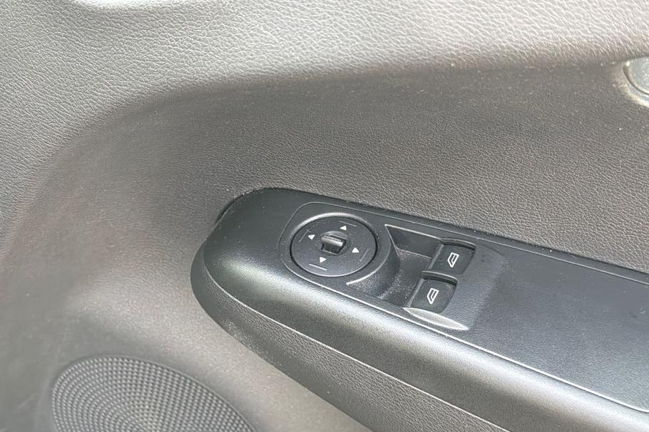 Used Ford TRANSIT COURIER FY21SOC 15