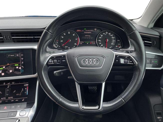 AUDI A6 Saloon Photo 11