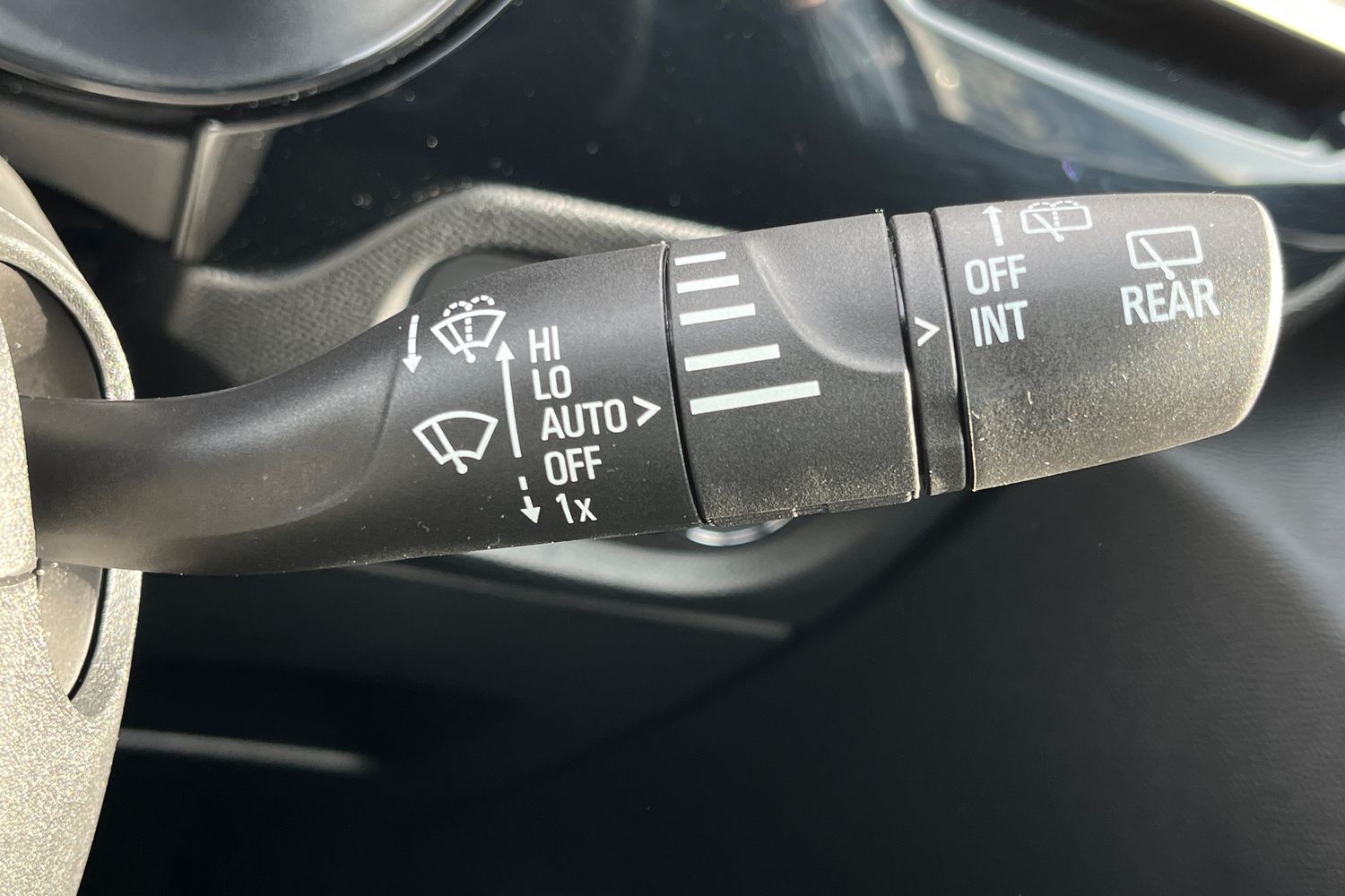 Vauxhall CORSA Photo 14