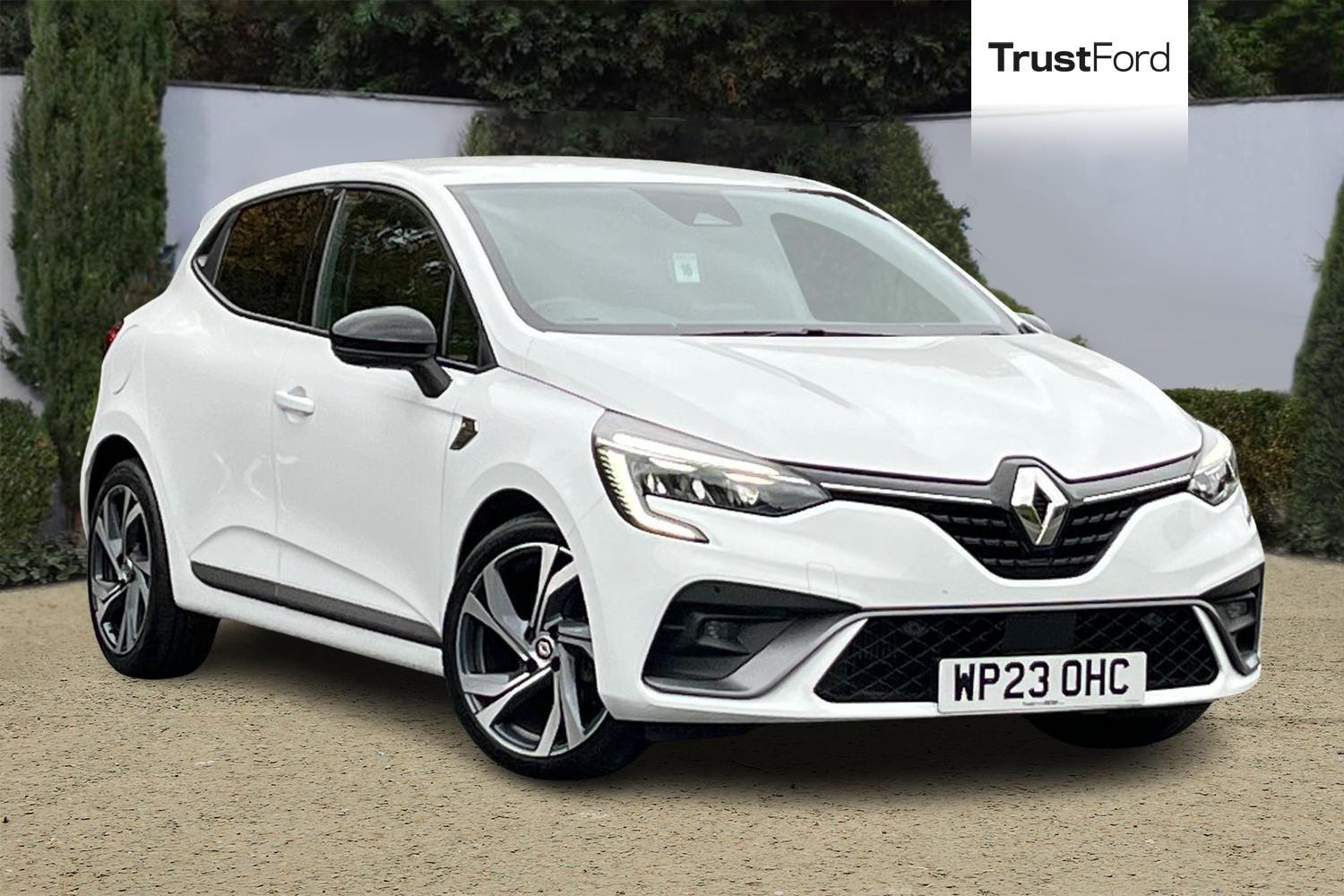 Renault Clio Photo 0