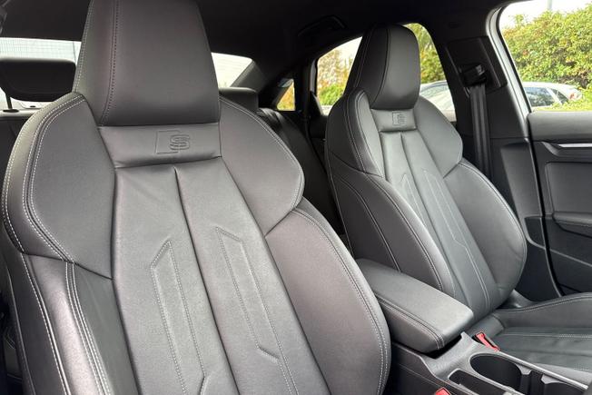 AUDI A3 Photo 35