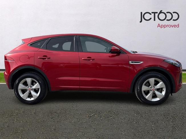 JAGUAR E-Pace Photo 4
