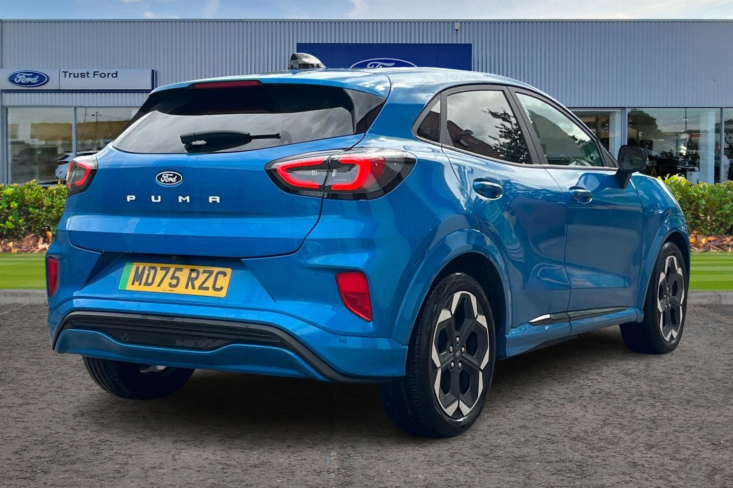 Ford Puma Gen-E Photo 3
