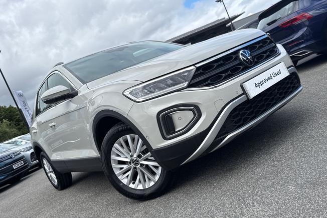 VOLKSWAGEN T-Roc Photo 48