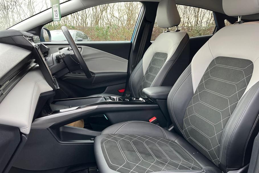 Used Ford Puma Gen-E YF25HUK 19