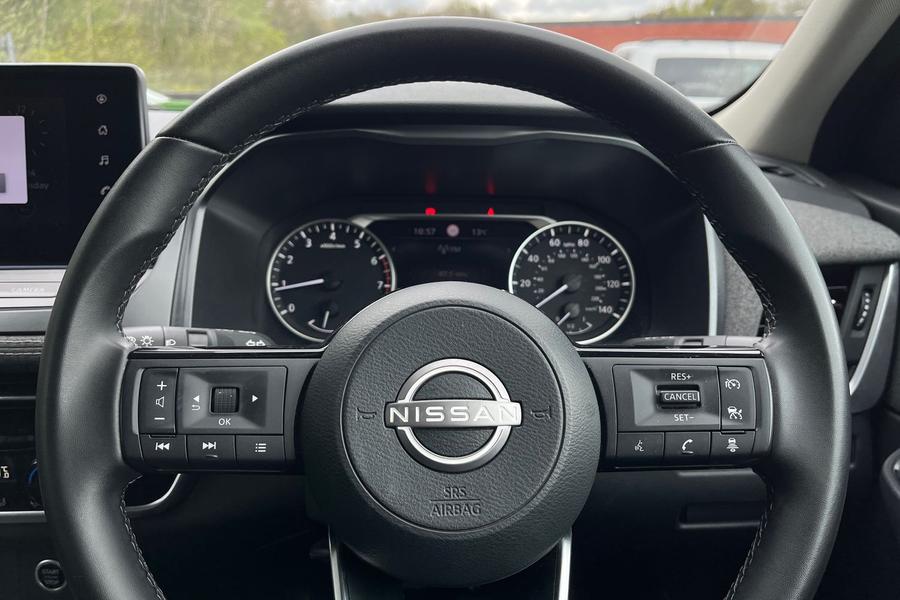 Nissan Qashqai Photo autoimg-0250220c1acfe1439947cf0901b37797fa80aa45.jpg