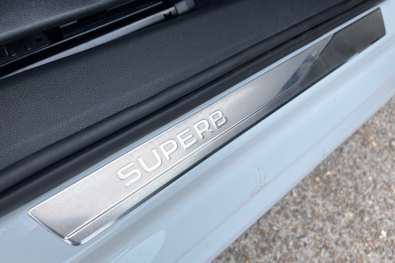 Skoda SUPERB Photo 32