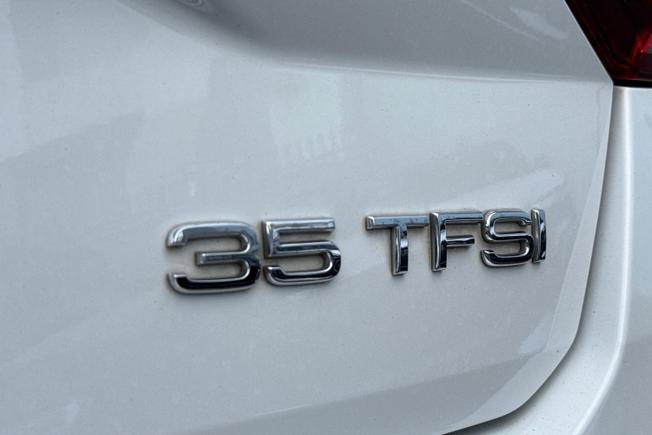Audi Q2 Photo 29