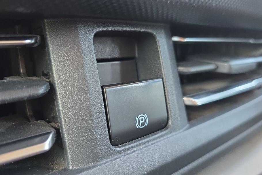 Used Ford Transit Custom FH73RKY 34