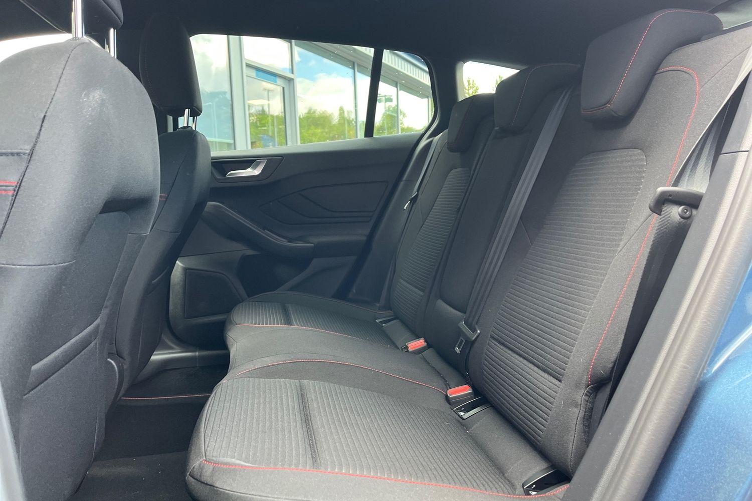 Ford Focus Photo 19