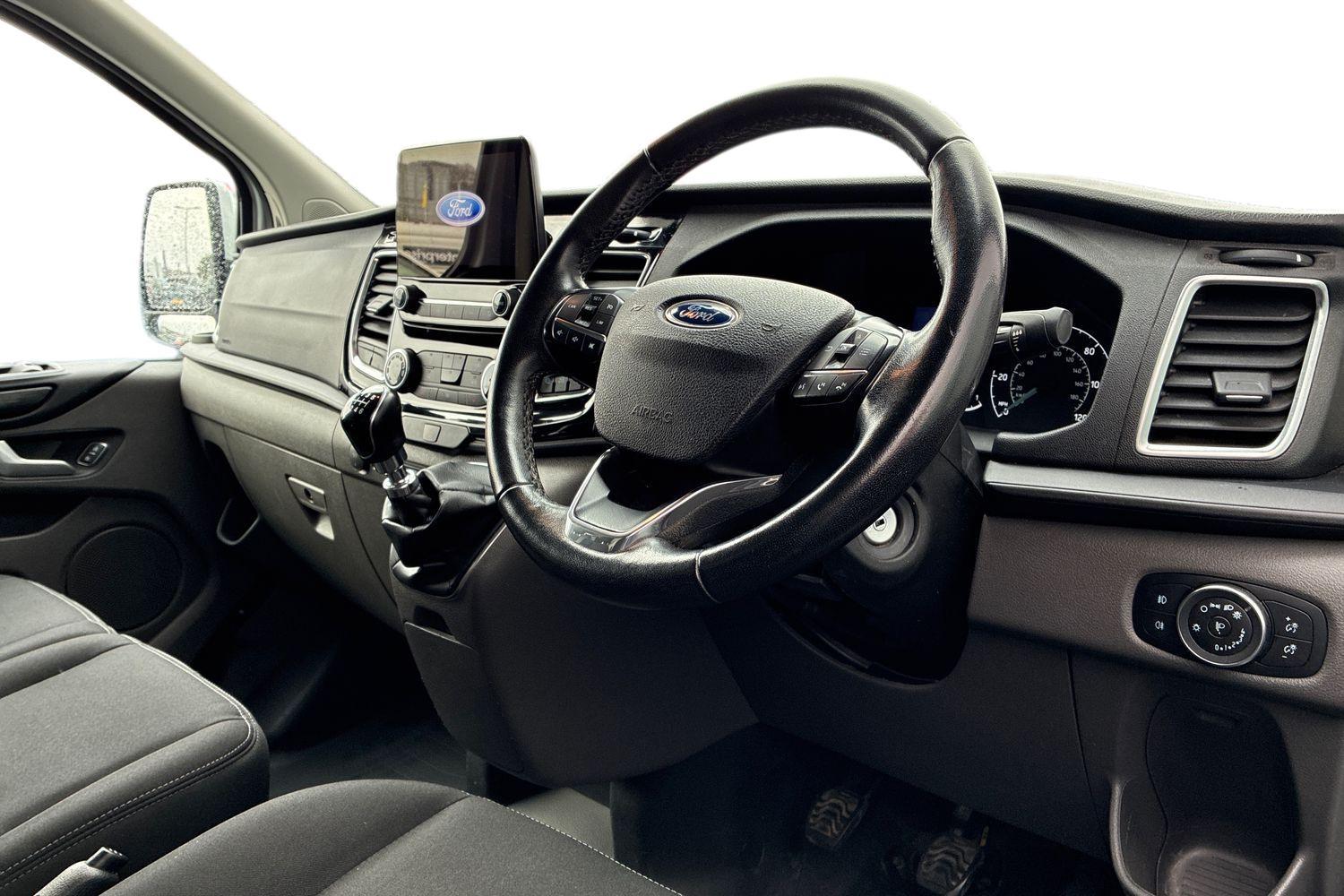Ford TRANSIT CUSTOM Photo 13