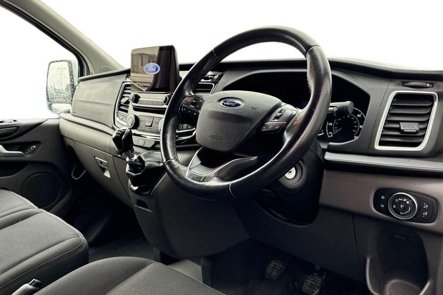 Ford TRANSIT CUSTOM Photo autoimg-025d44271e3f79d88b4528b7dcbd66255c1e4a27.jpg