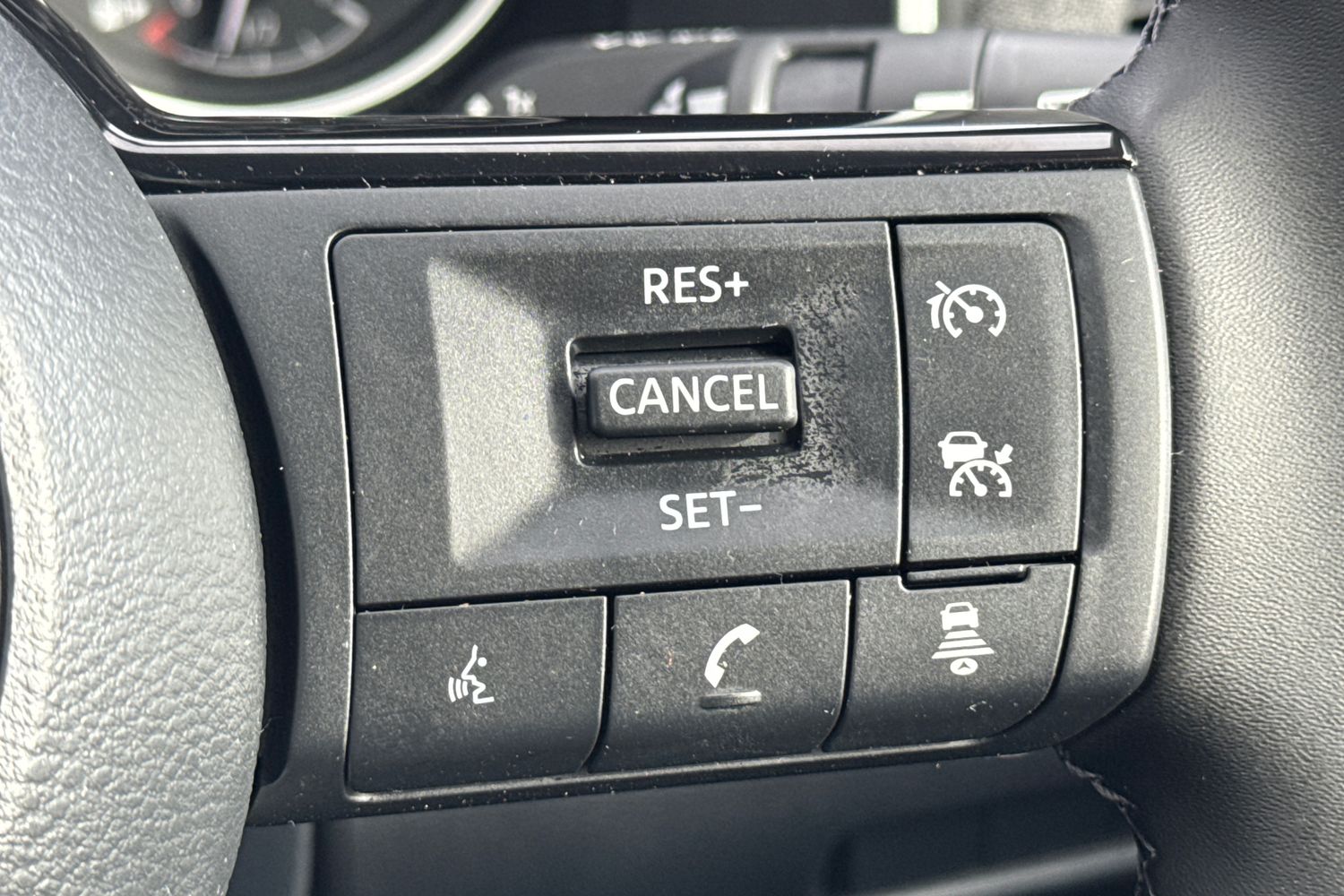 Nissan QASHQAI Photo 29