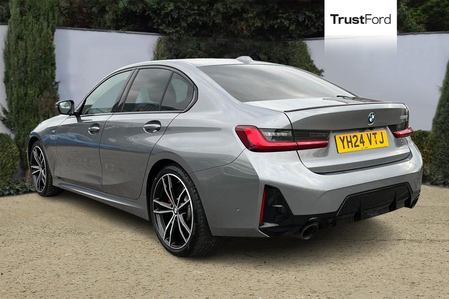 BMW 3 SERIES Photo autoimg-025f41436ef94b3854d91d5f17c3f15aaa925283.jpg