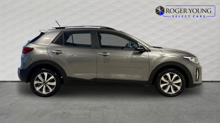 Used Kia Stonic WG24UWO 5