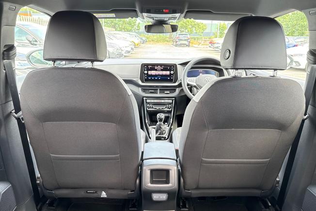 VOLKSWAGEN T-Cross Photo 30