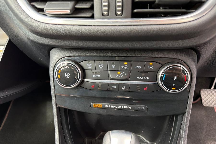 Ford PUMA Photo autoimg-026c1f515b6fd28d707d99776ae3998f0dbadc41.jpg