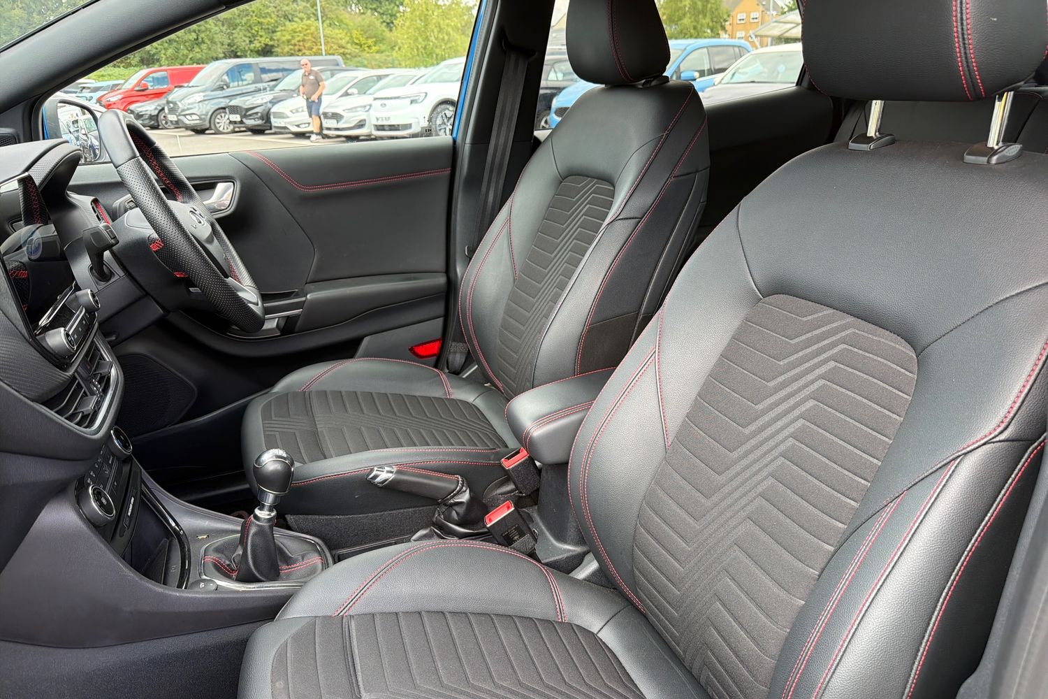 Ford PUMA Photo 18