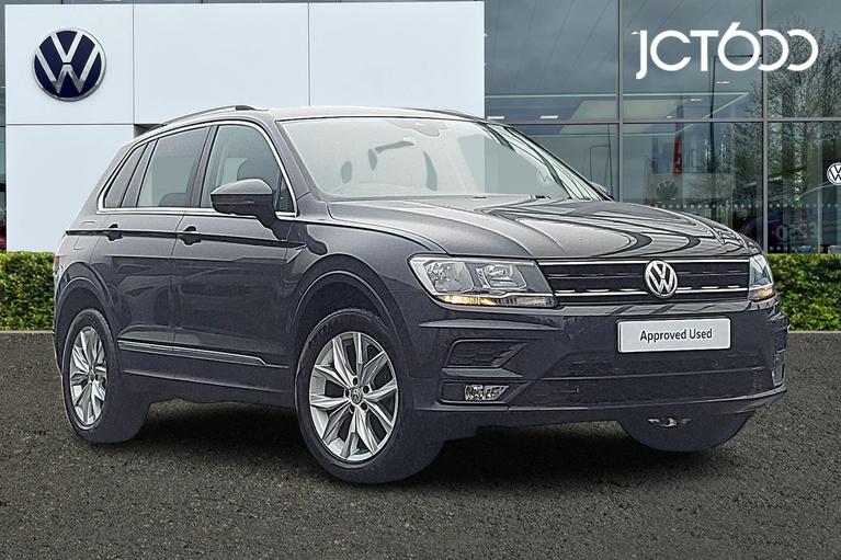 Used 2017 VOLKSWAGEN Tiguan 2.0 TDI SE Navigation SUV 5dr Diesel DSG 4Motion Euro 6 (s/s) (150 ps) Grey at JCT600