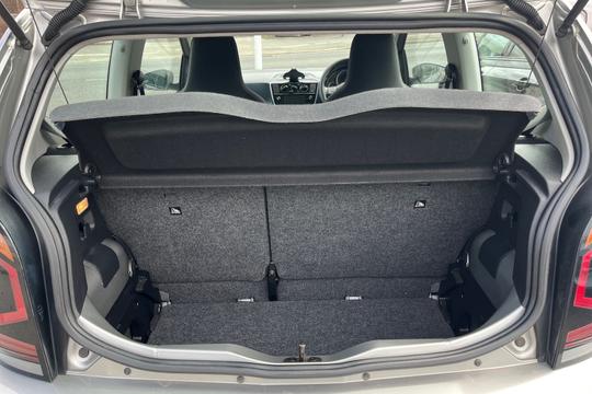 Volkswagen up! Photo autoimg-027a5041e9b616e90672c490b9e46b6fd70ddb7e.jpg