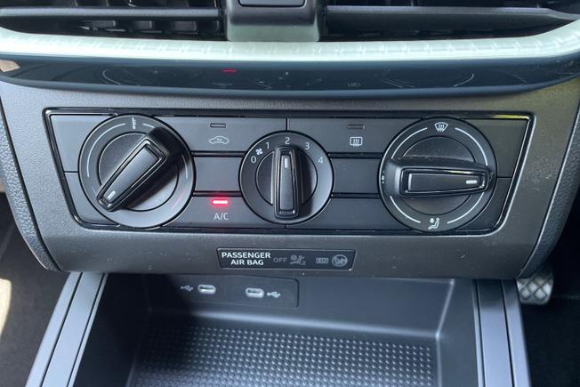 SEAT Arona Photo 31