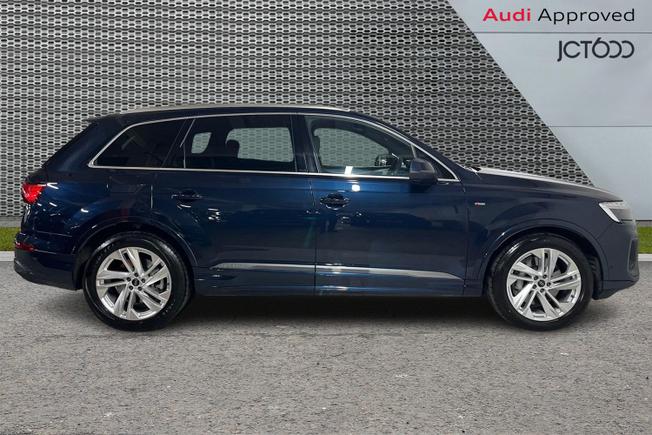 Audi Q7 Photo 4