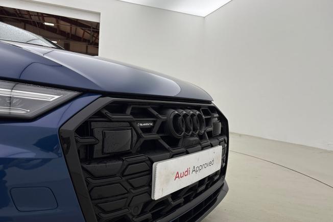 AUDI A6 Photo 21