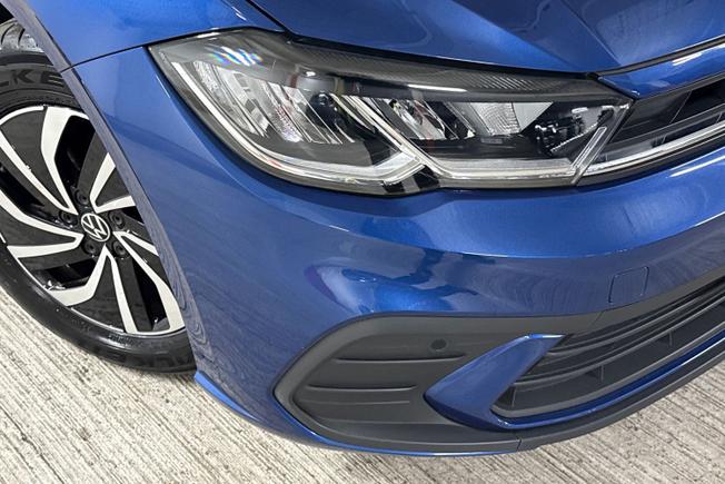 VOLKSWAGEN Polo Photo 19