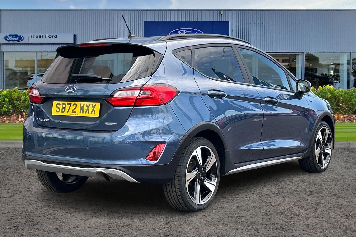 Ford Fiesta Photo 3