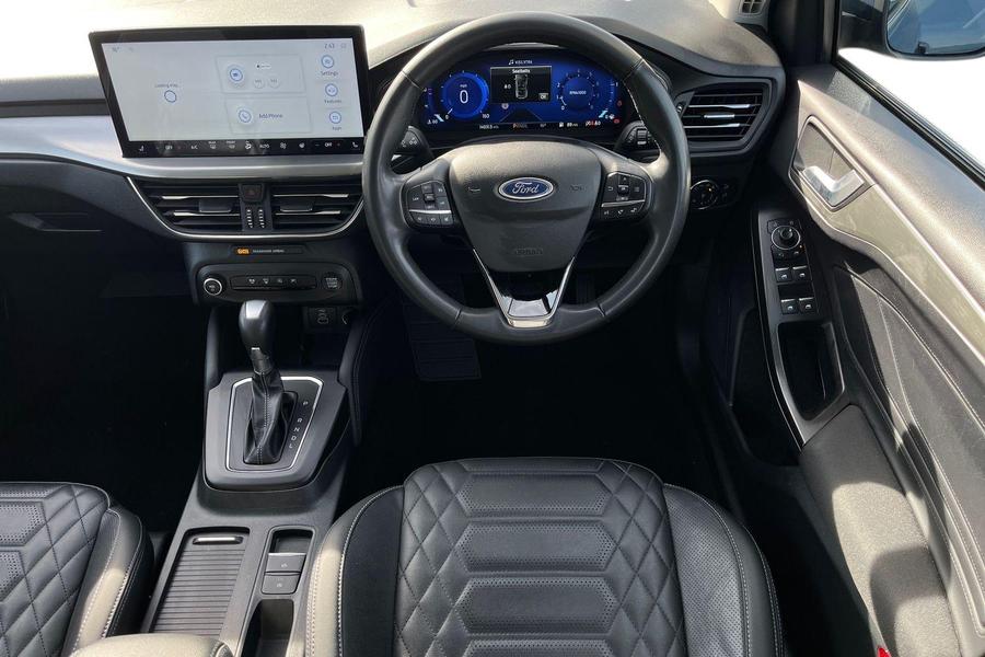 Ford FOCUS Photo autoimg-028860f1d16b99147ad7110c1ad650e9e3a35540.jpg