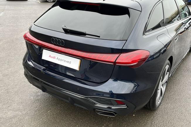 AUDI A5 Avant Photo 18