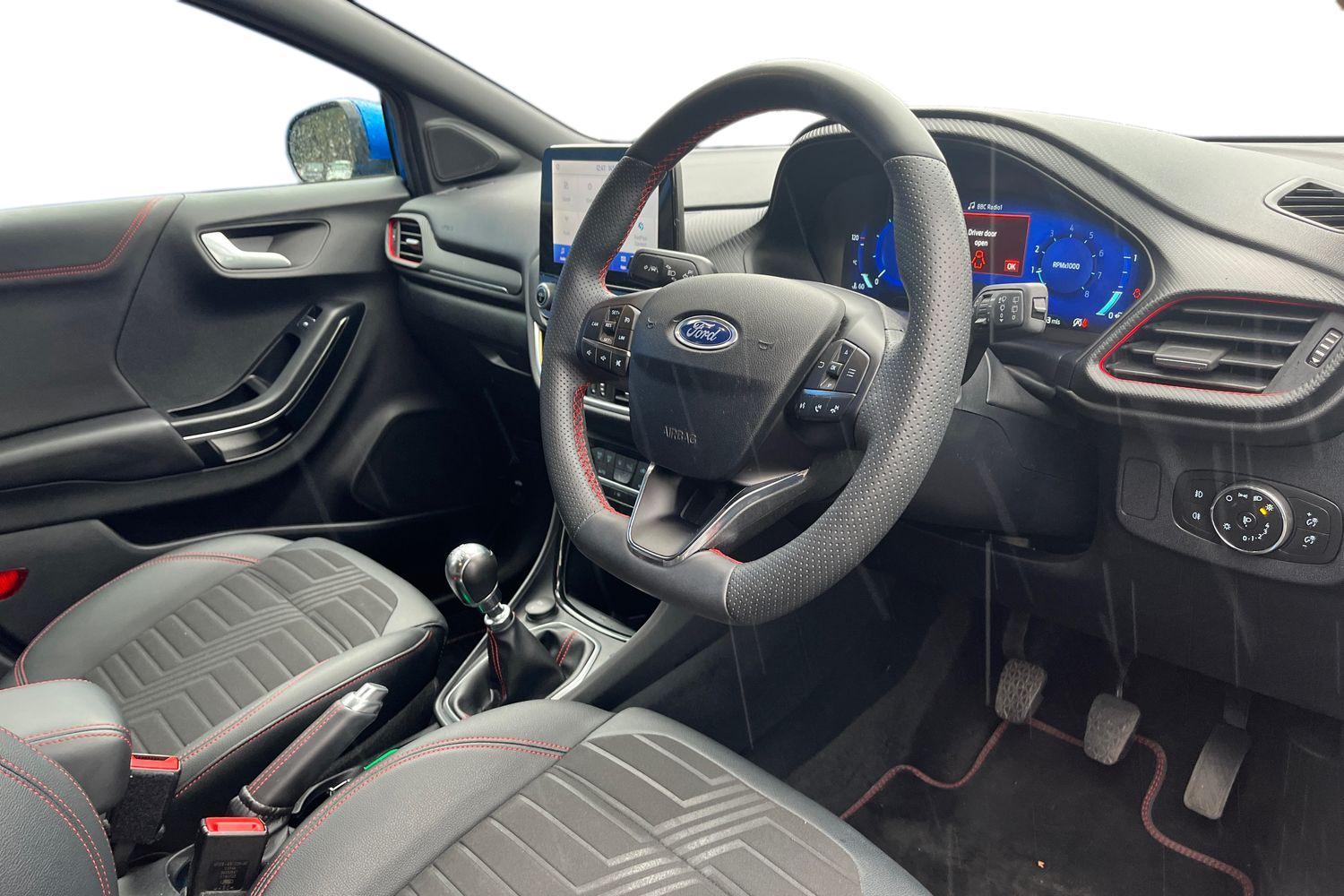 Ford PUMA Photo 8
