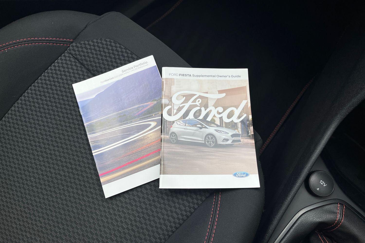Ford FIESTA Photo 21