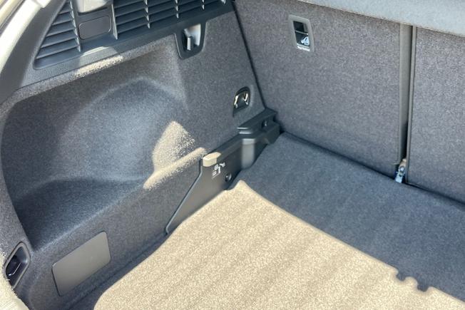 Audi Q2 Photo 38